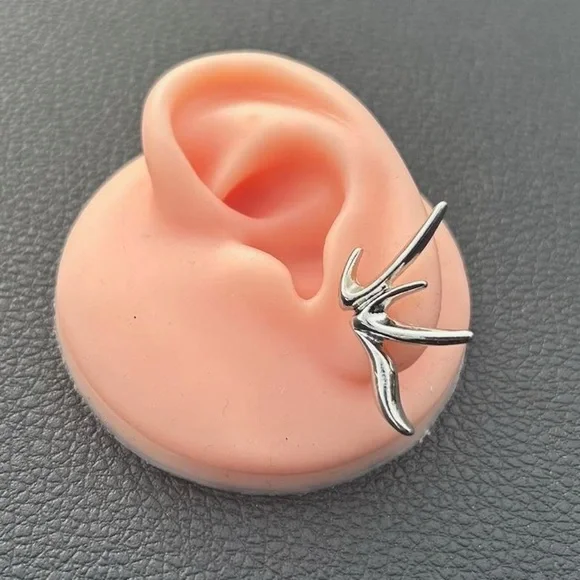 1 pair of punk silver spiked irregular shape studs earrings gothic grunge emo - Picture 2 of 7